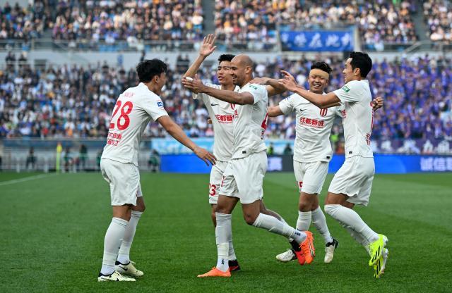 半岛体育APP-费利佩破荒蓉城复苏 徐正源：之后会更上一个台阶