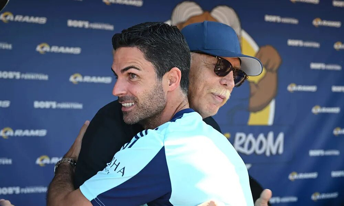 半岛体育-为何美国亿万富翁纷纷抛弃华尔街，转而布局英超足球俱乐部|联赛|级别|足球联赛|阿森纳|球队_新浪体育_新浪新闻